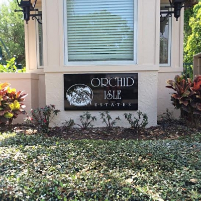 Inlaid sign made out of absolute black granite. Inlaid sign made out of absolute black granite.