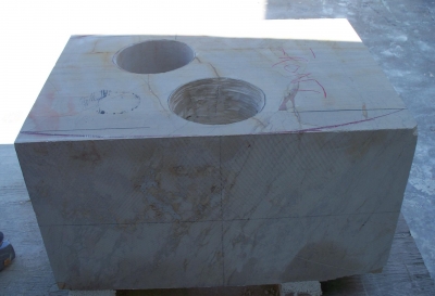 Drilling the first holes in the block of jerusalem limestone. Drilling the first holes in the block of jerusalem limestone.