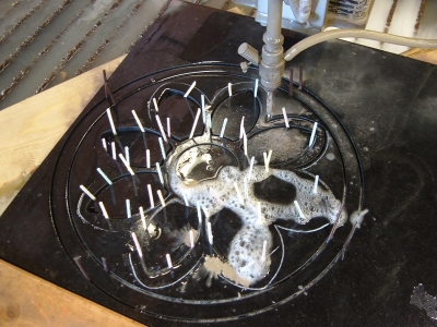 Jetting the black absolute portion of the inlay. Jetting the black absolute portion of the inlay.